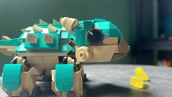 Bumpy comiendo mango, yo hice la edición #stopmotion #ankylosaurusmagniventris #bumpy #bumpyankylosaurus #jurassicworldchaostheory #jurassicworldcampcretaceous #ankylosaurusbumpy