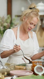 Tamales on the menu, good vibes in the kitchen 🔥🌶️ Catch all new Pamelas’s Cooking with Love Mondays at 9ep on Flavour Network, or stream on @STACKTV ✨ | Flavour Network