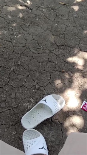 Jordan 2026 New FRANCHISE Men's and women's slippers High-quality and wear-resistant Waterproof durable and easy to clean SHOWER SLIDES Athletic Slippers Men's Casual Slippers Comfortable to Wear After Exercise outdoor shoes sandals Platform bestseller #slippers #slippersforwomen #slippersformen #tsinelas #affordableslippers