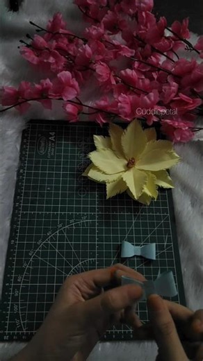 🎀Quick and pretty paper bow that will blow your mind ✨#artandcraft #virelshorts #diy