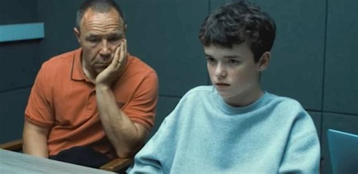 Chocante e real, 'Adolescência' expõe como jovens são reféns da internet