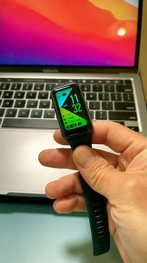 How to Remove & Change Huawei Band 6 Straps – Super Easy Tutorial!