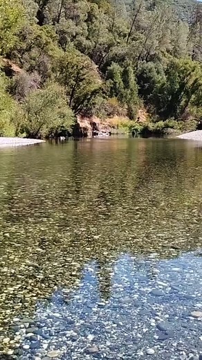 Upper Lake Clementine Beach #clementine #Lake #beach #california #hiddengems #travel #viajandoporcalifornia1 #losangeles #adventure #hiking #easy #ForkAmericanRiver | Remy Martyn