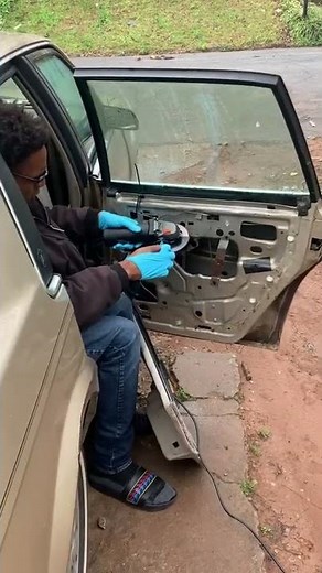 Replacing window motor Buick century 1995 early GM cars