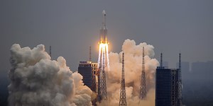 Chinese Rocket Returns to Earth Over Indian Ocean