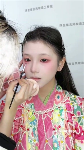 Spring Flower Goddess Makeup Tutorial: Step-by-Step Guide