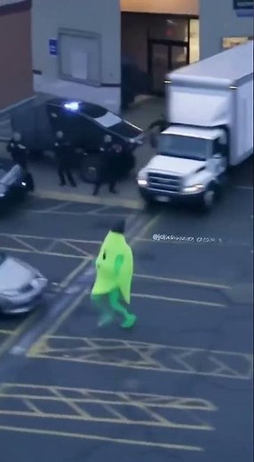 Ice Chases Man In A Halloween Green Banana Costume Through LA Traffic