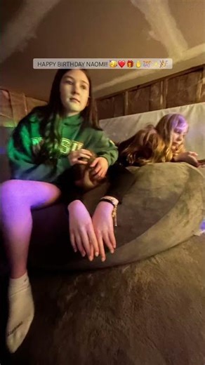 (I ran out of space to add more photos, so this is all you get) HAPPY BIRTHDAY 🎊🎂🎉🎁