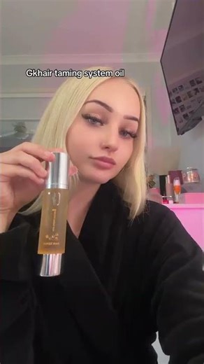 Dealing with oily roots, greasy hair, or hair that gets oily too fast?