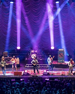 New York City: we kick off our 2023 Tour next week with 2 nights at The Beacon Theatre - July 25th and 26th - tickets are running low for both nights so be sure to get yours ASAP: https://www.turnpiketroubadours.com/tour | The Turnpike Troubadours