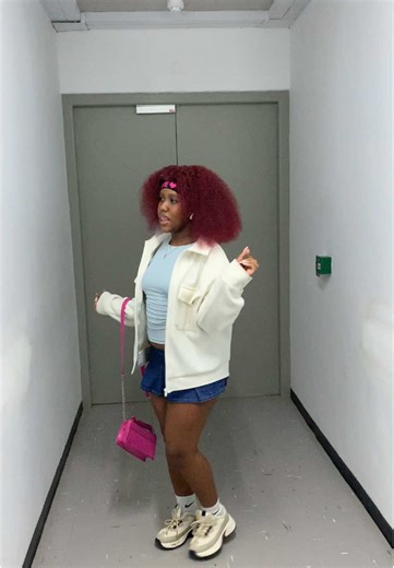 Choosing the Perfect Skirt Size for Your Fashion Style