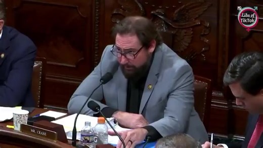 Libs of TikTok @libsoftiktok Reminder that the Biden regime set up a hotline for unaccompanied migrant children to report safety issues with sponsors. 65,000 calls went UNANSWERED. Only ONE person was assigned to answer calls. Many kids went missing, died, or were used as s*x slaves. IT’S CRIMINAL. | Texans For Arizona's New Immigration Law