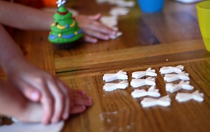 How to make your own salt dough