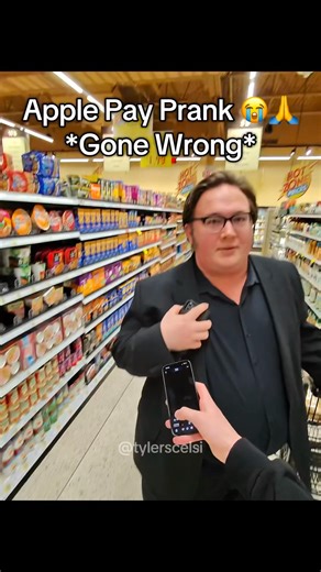 Apple Pay prank gone wrong 😭🙏 he ran away #prank #funny #viral #applepay #public