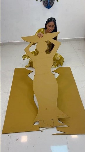 DIY Wall Frame - Newspaper craft Idea