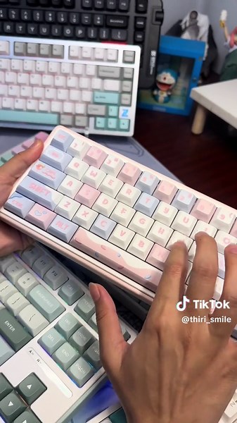 Mechanical Keyboard Review: Leoboghi 75C