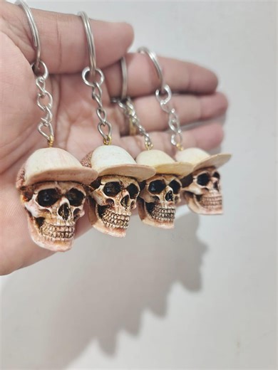 1 Realistic Skull Keyring/keychain - Etsy