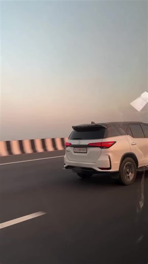 Exploring the Toyota Fortuner on the Highway