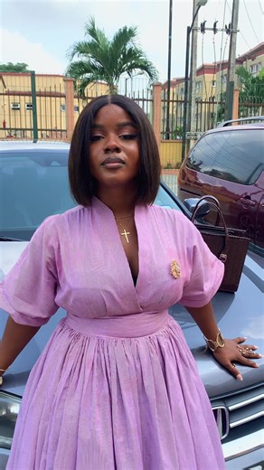 Mastering Minimalist Modest Fashion for Any Occasion