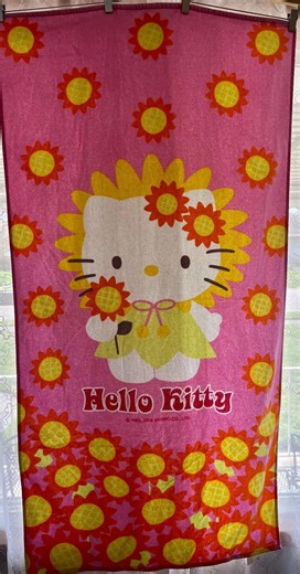 Vintage Y2K Hello Kitty Beach Towel. - Etsy