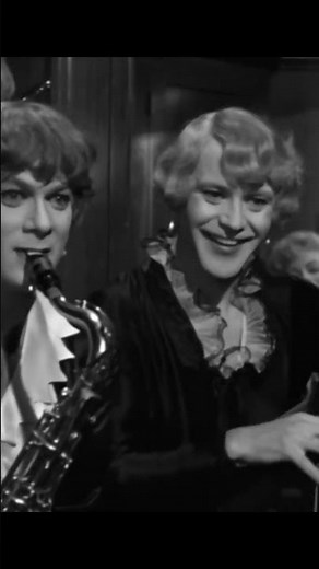 В джазе только девушки, 1959.