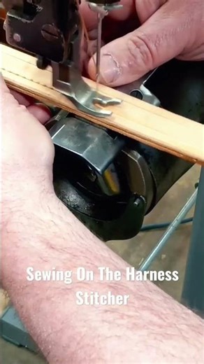 Sewing Leather on the 113 year old Singer 45K Harness Stitcher #leather