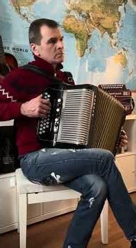 Миллион алых роз / Dāvāja Māriņa / One million roses / Million de roses …