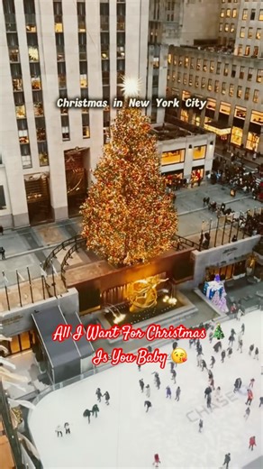 🎄✨ NYC The lights, the vibe, the DREAM ❄️ #Shorts #NYC #ChristmasLights #HolidayVibes #trending