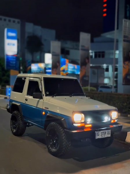 mobil tua aja abng sayang apa lagi adek 😅😅😅 @username216ad #daihatsu #naikferoza #ferozatouring #ferozadrag #ferozaceper #daihatsuferoza #fyp #feroza #fypage #ferozaoffroad #feroza4x4 #ferozaindonesia @panaoil.id
