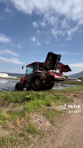 クボタトラクターの使い方と田んぼ作業