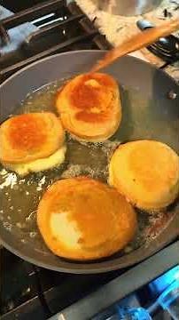 Salvadoran Rellenos de Guisquil (Cheese-stuffed and fried Chayote squash)