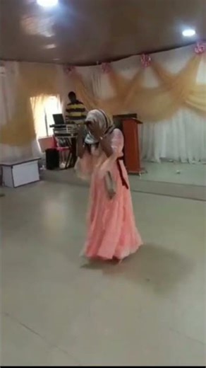 Alabaster box by Cece Winans #dance #alabasterbox #cecewinans #christian