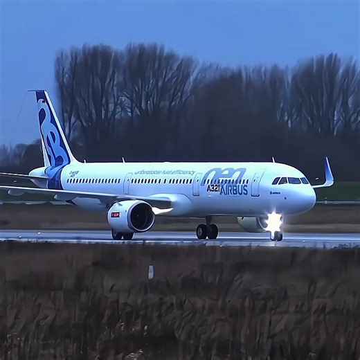 Creating an Aviation-Themed Outro and Logo