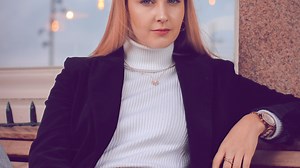 Smart Casual Damen: Was bedeutet der Dresscode für Frauen?