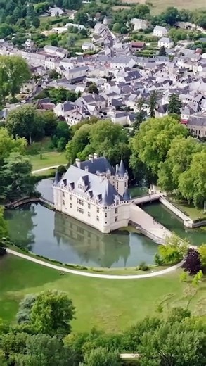 Cast out by her Alpha mate a hidden Lycan princess awakenspregnant powerful and ready to rule