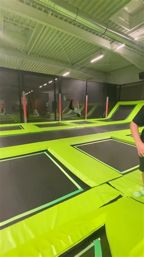 Radwende-Flickflack-salto#new skill#trampolin#viralvideo