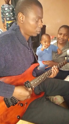 3.3K reactions · 44 shares | Maizivawo here guys iziveiwo kani I know you know this song my own introduction 藍藍 @highlight #follow #socialmedia #Zimbabwe #South #trendingreels | Peter Choreka | Facebook