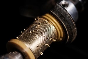 กล่องดนตรีสั่งทำ เลือกเพลงได้ - Only One Music Box Custom tune music box The most unique gift you can imagine