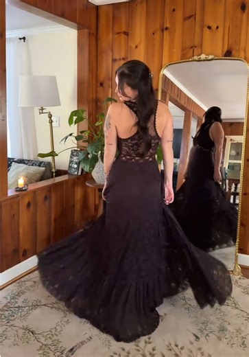 Lace Lovers Dream: Romantic Fashion Inspiration