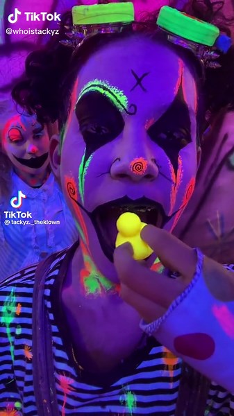 make sure you register for the live tn!