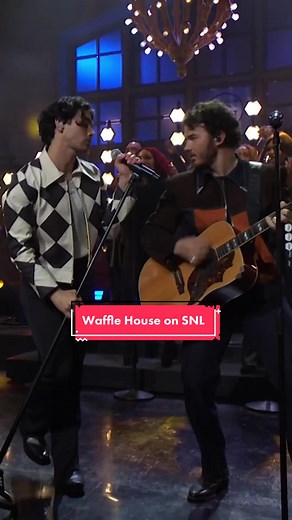 Jonas Brothers Waffle House Song on SNL