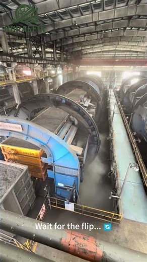 This Machine Flips an Entire Train Car to Unload It! 🤯 #industrial #satisfying