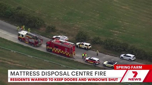 Mattress factory fire forces Sydney lockdown