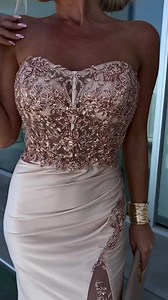 Mest unikke kvalitets kjole 😍 https://deluxeclothing.dk/kjolernederdele/8026-tessia-deluxe-dress | Deluxe Clothing