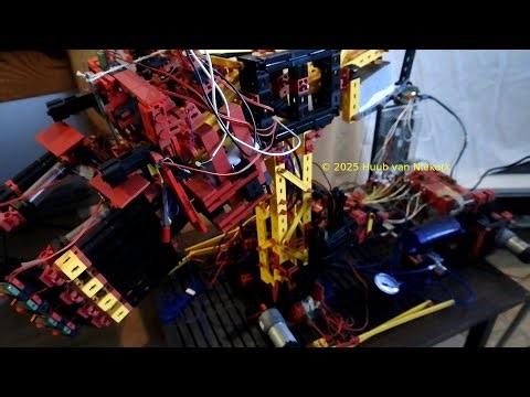 fischertechnik pneumatic "hand" episode 242: after-convention De Bilt - October (free version)