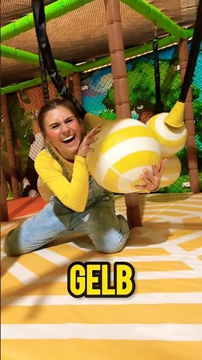 🎨 Learn colors in the indoor park | Learning is fun with Pepina 💛🥳