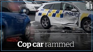 836K views · 9.2K reactions | Dramatic video footage has emerged of the shocking moment a driver rams their car into the side of a police vehicle in downtown Auckland. Full story: https://bit.ly/3dQ8cQb | nzherald.co.nz | Facebook