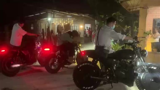 Classic Cafe Racer Motorcycle Highlights