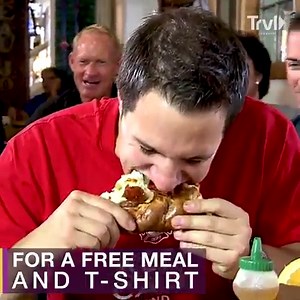 481K views · 1.3K reactions | Head to Beau Jo's for Colorado-style pizza. Can you handle this 14lb pie?  Explore 50 states of pizza >> https://traveldaily.com/2QQukAh  | Travel Channel | Facebook