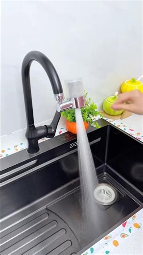 This faucet moves EVERY direction 🤯 #dhgate #dhgatefinds #coolgadgets